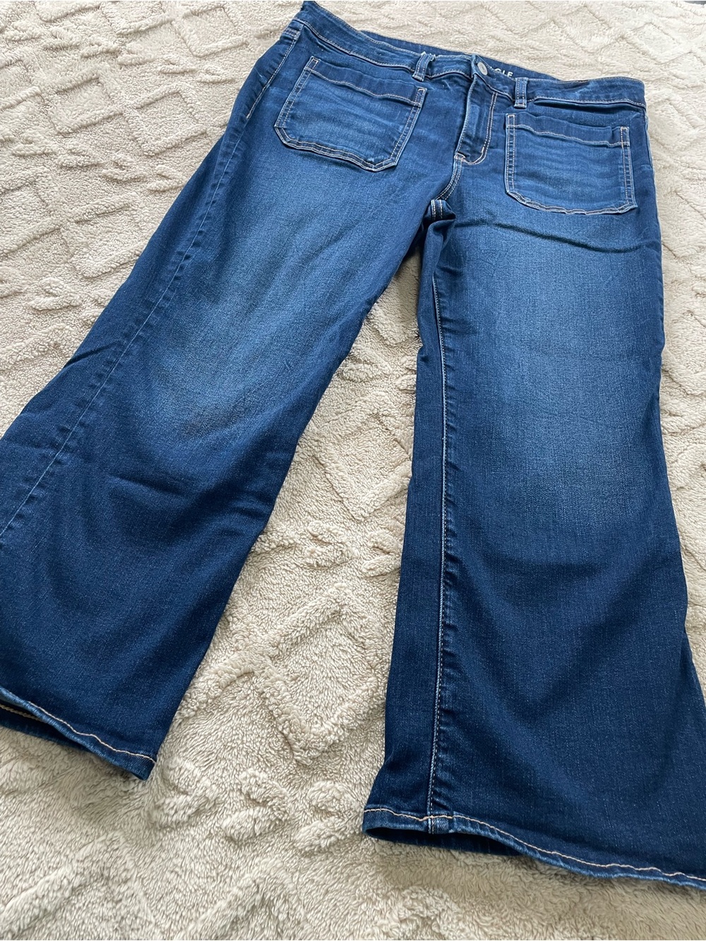 American Eagle Outfitters  Blue Wide-Leg Jeans Sz 14 Short- Weekender